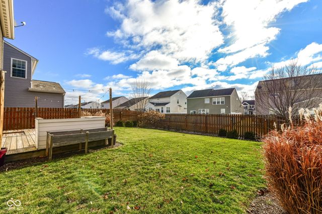 6657 Park Grove Boulevard, Whitestown, IN 46075