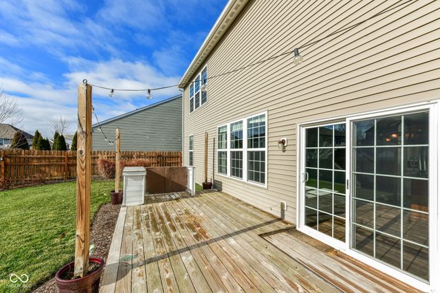 6657 Park Grove Boulevard, Whitestown, IN 46075