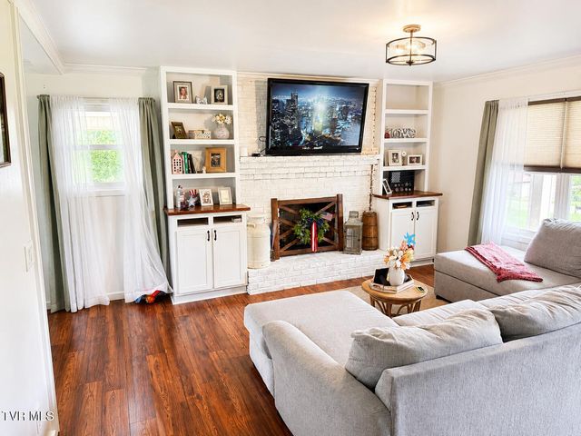 209 Polk Drive, Jonesborough, TN 37659