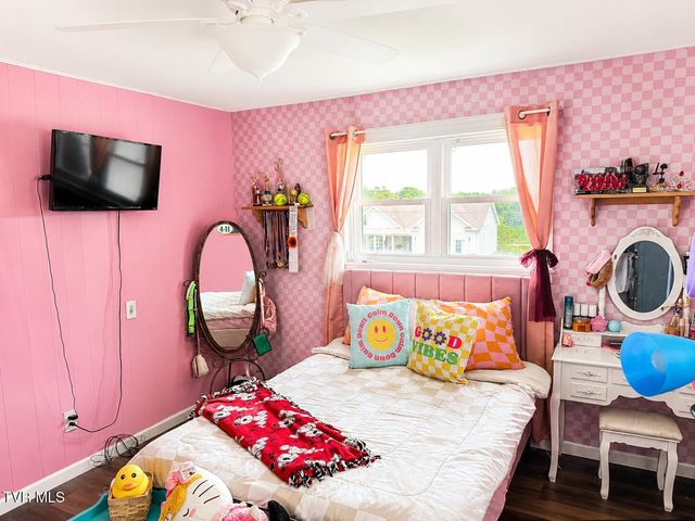 209 Polk Drive, Jonesborough, TN 37659