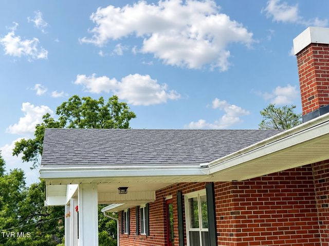 209 Polk Drive, Jonesborough, TN 37659