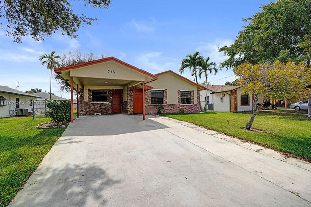 215 NW 12th Ct, Dania Beach, FL 33004