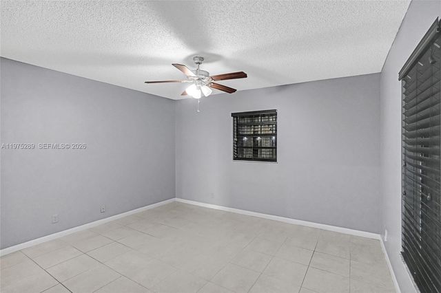 215 NW 12th Ct, Dania Beach, FL 33004