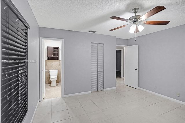 215 NW 12th Ct, Dania Beach, FL 33004