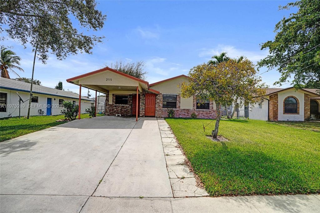 215 NW 12th Ct, Dania Beach, FL 33004