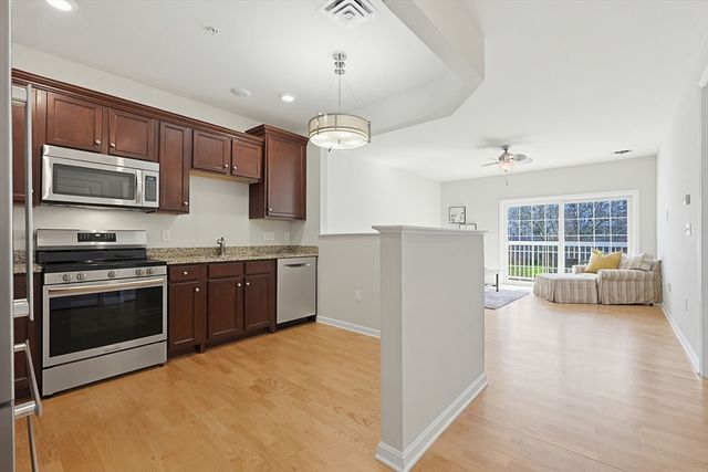 36 Augustus Ct 2012, Reading, MA 01867