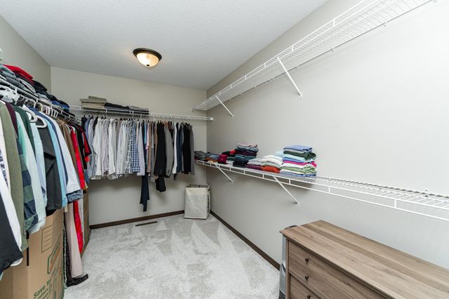 1421 Tunbridge Place NE, Byron, MN 55920