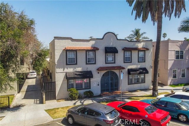 936 Olive Avenue, Long Beach, CA 90813