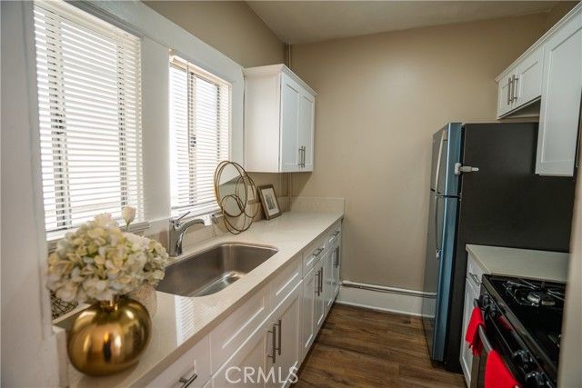 936 Olive Avenue, Long Beach, CA 90813