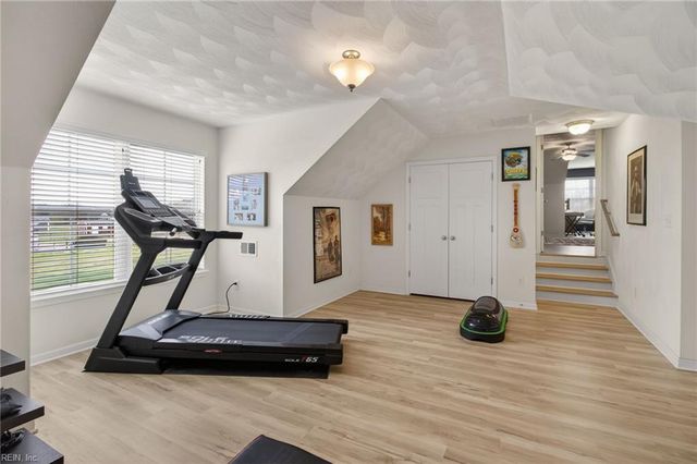 4008 Michael DR, Suffolk, VA 23432