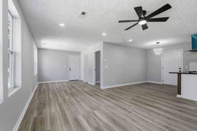 8019 Cooper Dr, Murfreesboro, TN 37129