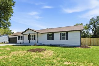 8019 Cooper Dr, Murfreesboro, TN 37129