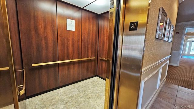 207 Canter Court, Goshen, NY 10924