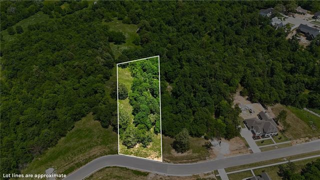 6118 W Primeark Horizon Drive, Fayetteville, AR 72704