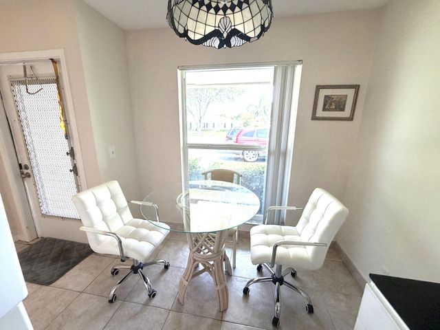 2541 Red Hibiscus Boulevard 31-B, Delray Beach, FL 33445