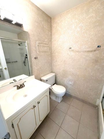 2541 Red Hibiscus Boulevard 31-B, Delray Beach, FL 33445