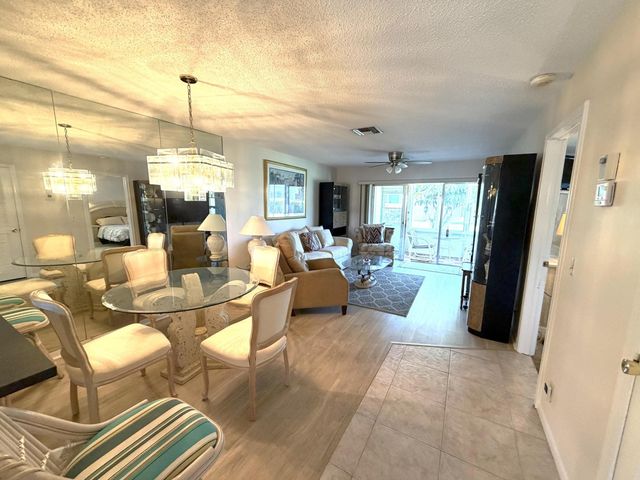2541 Red Hibiscus Boulevard 31-B, Delray Beach, FL 33445