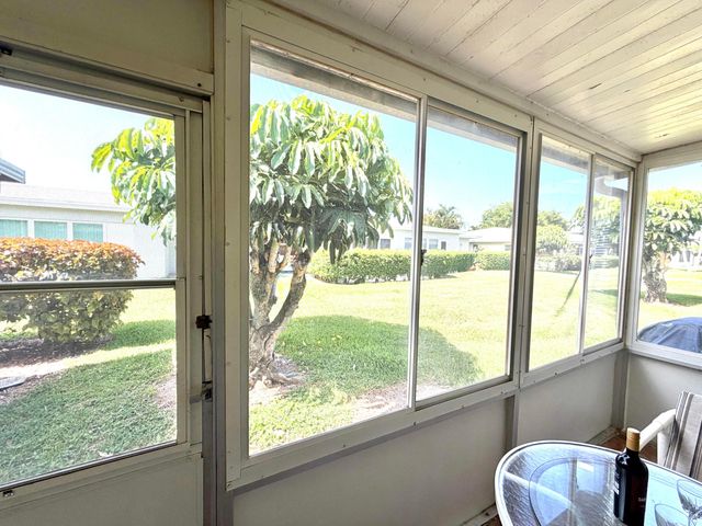 2541 Red Hibiscus Boulevard 31-B, Delray Beach, FL 33445