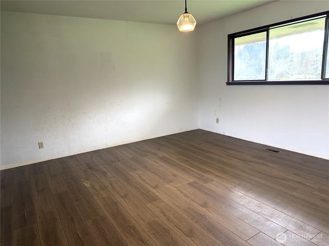 252 Porter Creek Road, Elma, WA 98541