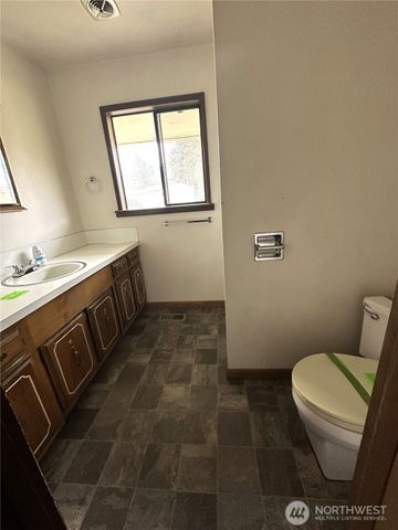 252 Porter Creek Road, Elma, WA 98541