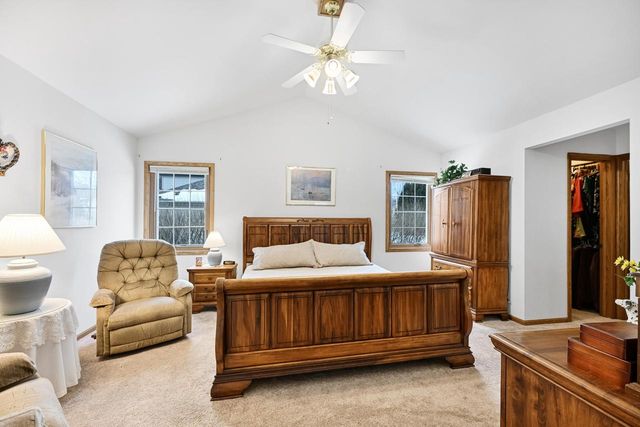 S77W16864 Casey DRIVE, Muskego, WI 53150