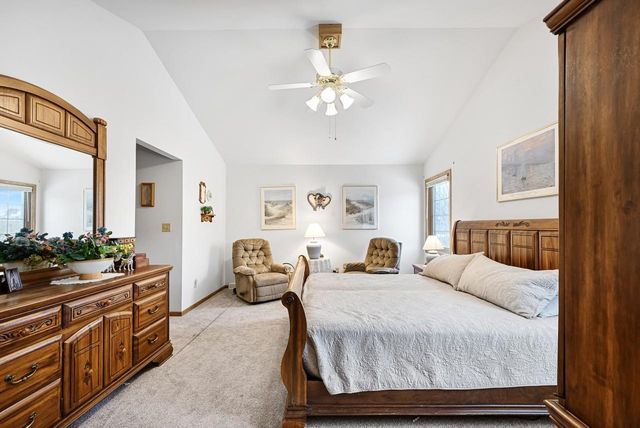 S77W16864 Casey DRIVE, Muskego, WI 53150