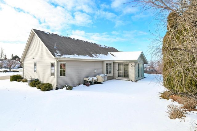 S77W16864 Casey DRIVE, Muskego, WI 53150