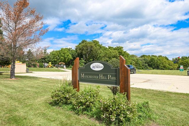 S77W16864 Casey DRIVE, Muskego, WI 53150