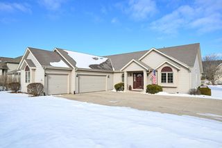 S77W16864 Casey DRIVE, Muskego, WI 53150
