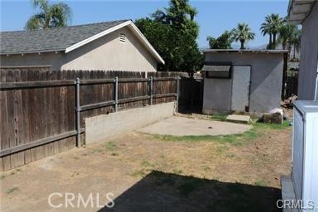 27338 Foster, Highland, CA 92346
