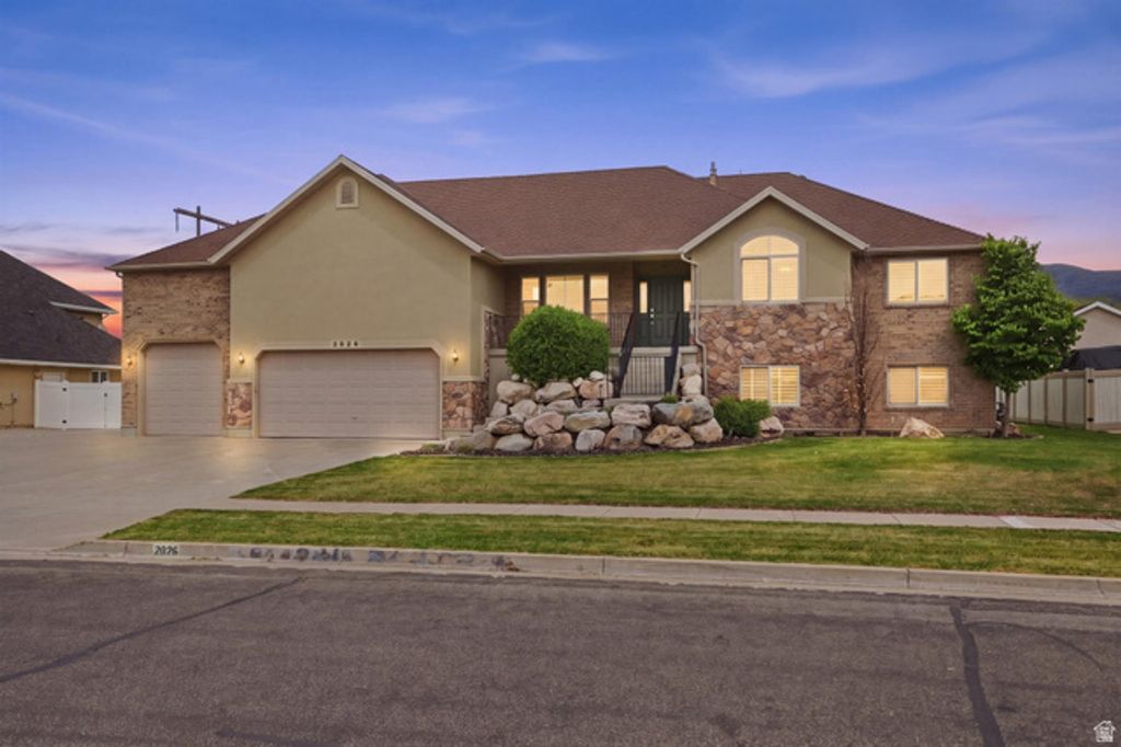 Image 1 of property listing at 2026 W RANCH RD, Farmington, UT 84025