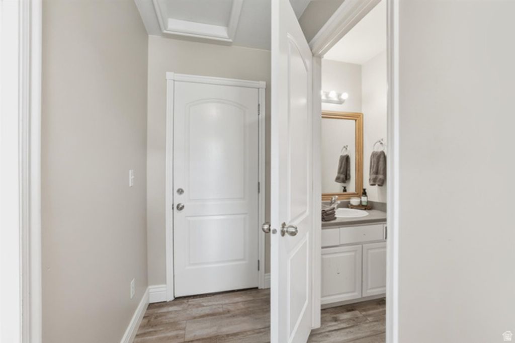 Image 36 of property listing at 2026 W RANCH RD, Farmington, UT 84025