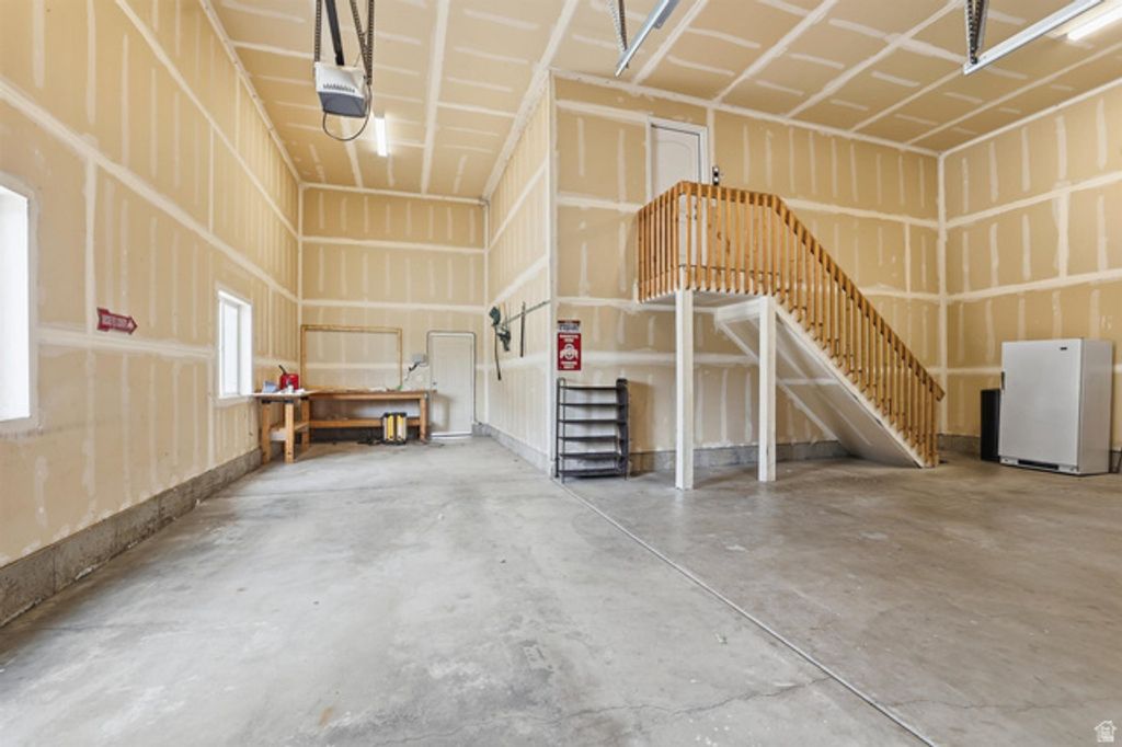 Image 48 of property listing at 2026 W RANCH RD, Farmington, UT 84025