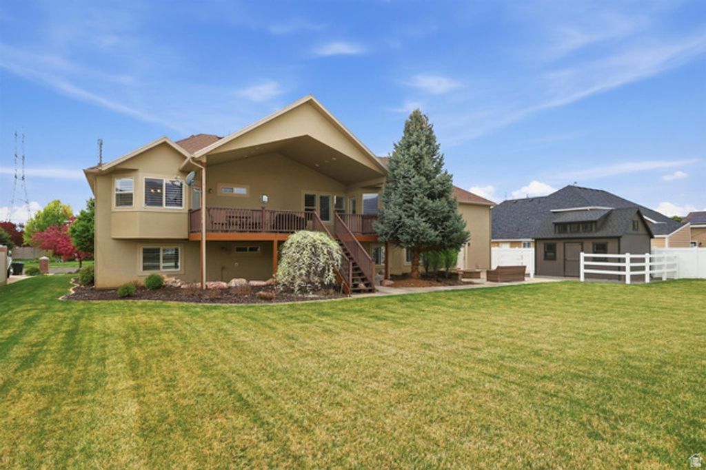 Image 55 of property listing at 2026 W RANCH RD, Farmington, UT 84025
