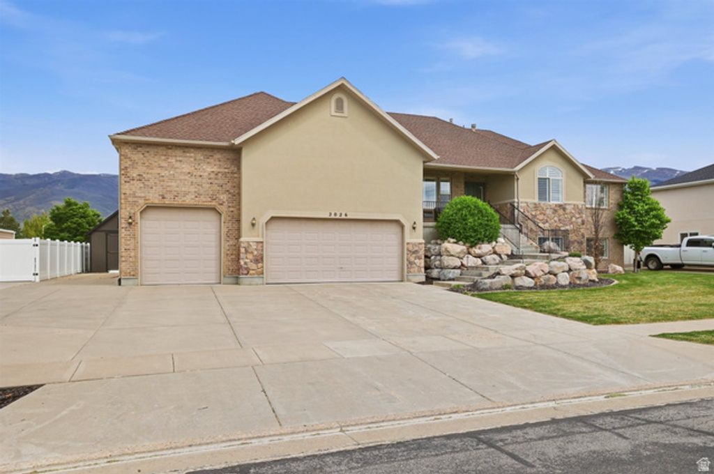 Image 59 of property listing at 2026 W RANCH RD, Farmington, UT 84025