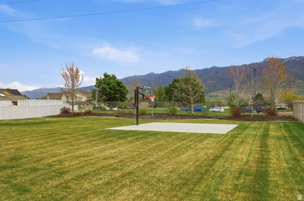 Image 61 of property listing at 2026 W RANCH RD, Farmington, UT 84025