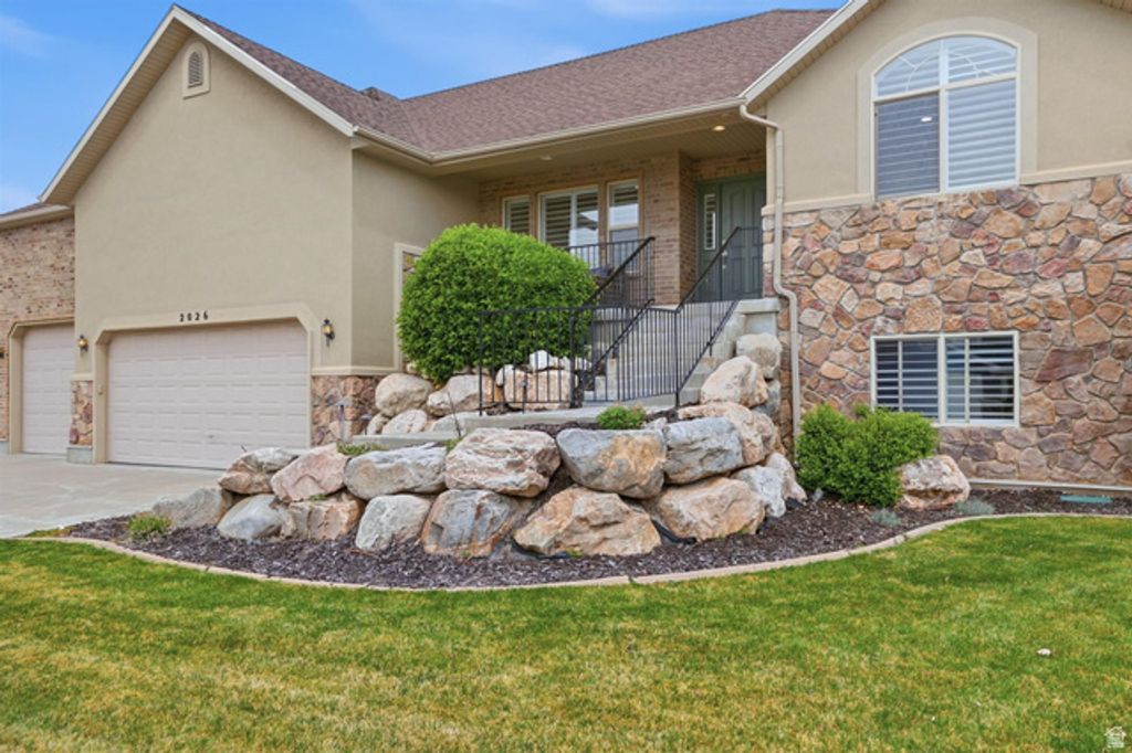 Image 64 of property listing at 2026 W RANCH RD, Farmington, UT 84025