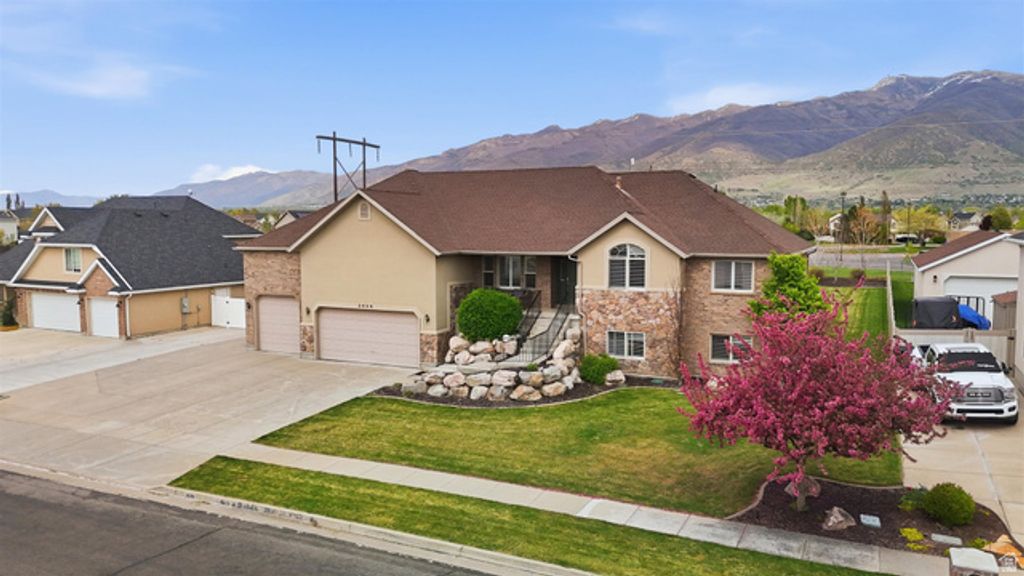 Image 68 of property listing at 2026 W RANCH RD, Farmington, UT 84025