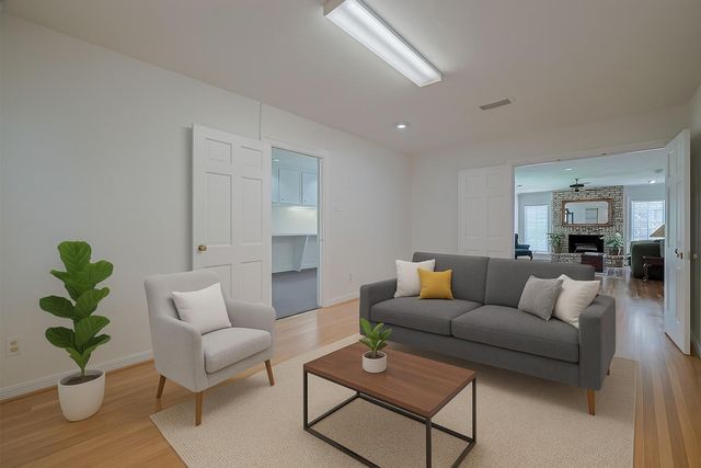 826 Heights Blvd, Houston, TX 77007