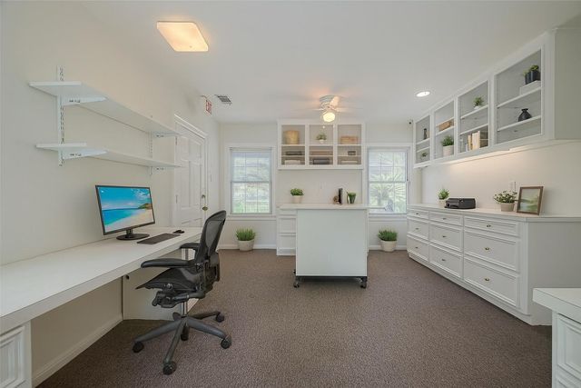 826 Heights Blvd, Houston, TX 77007