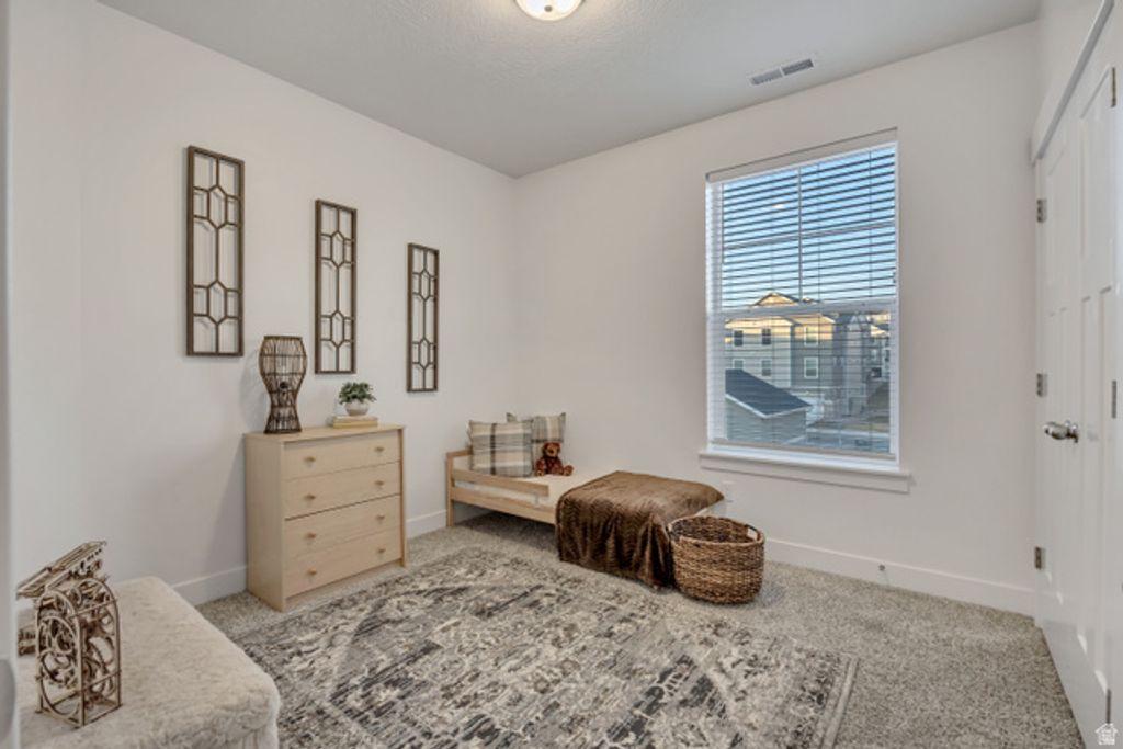 Image 12 of property listing at 1776 W NEWCASTLE LN #A302, Saratoga Springs, UT 84045