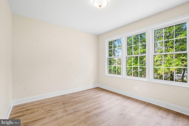 7004 40TH AVE, Hyattsville, MD 20782
