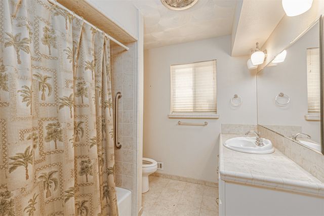 5324 Urban Crest Street, Dallas, TX 75227
