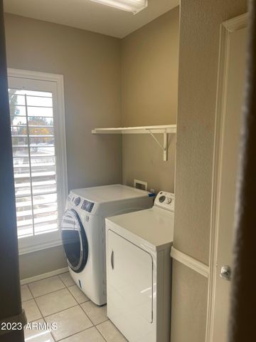 6668 W Rose Garden Lane, Glendale, AZ 85308