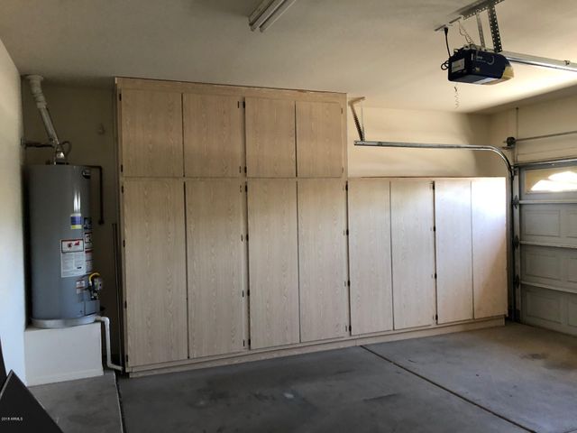 6668 W Rose Garden Lane, Glendale, AZ 85308