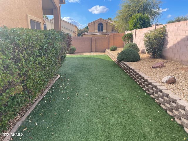 6668 W Rose Garden Lane, Glendale, AZ 85308