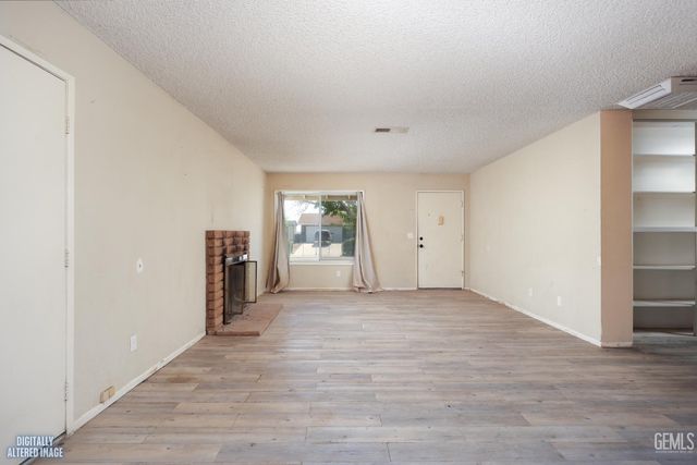 40991 179th Street, Lancaster, CA 93535