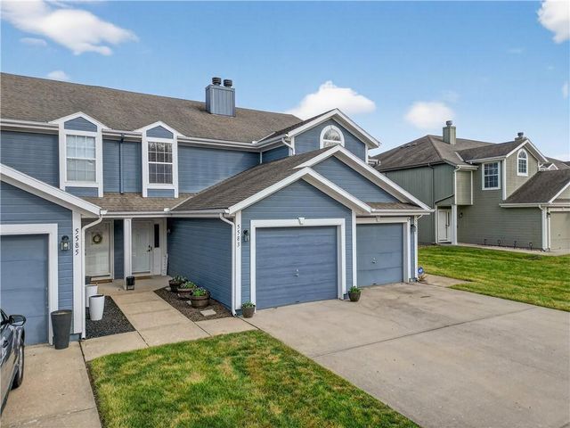 5583 Sunrise Meadow Lane 89-C, Lee's Summit, MO 64064