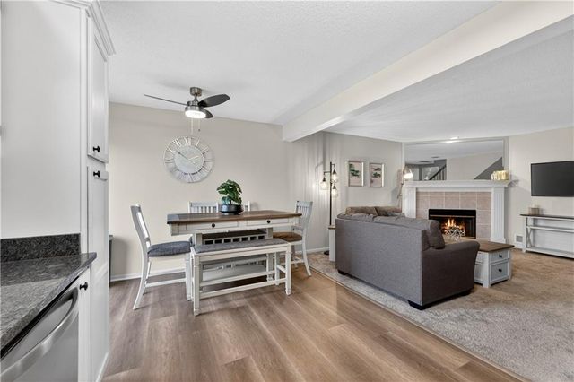 5583 Sunrise Meadow Lane 89-C, Lee's Summit, MO 64064