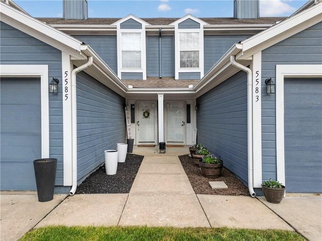 5583 Sunrise Meadow Lane 89-C, Lee's Summit, MO 64064